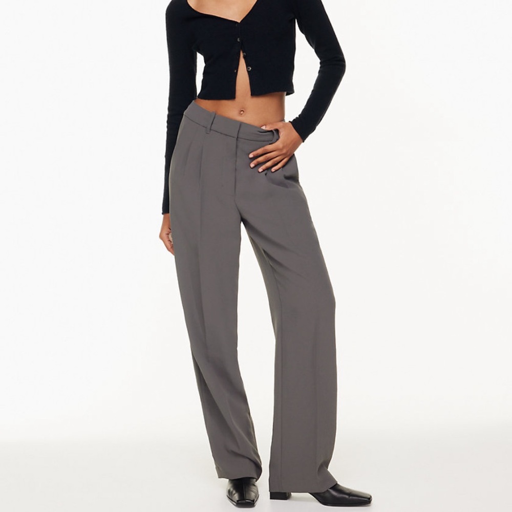 Grey Aritzia Wilfred Effortless Pants